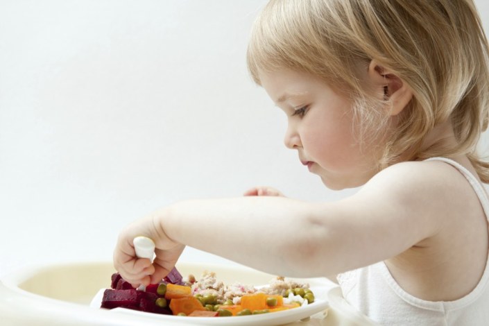 alimentation-des-enfants-de-1-a-3-ans-801047_w1000.jpg